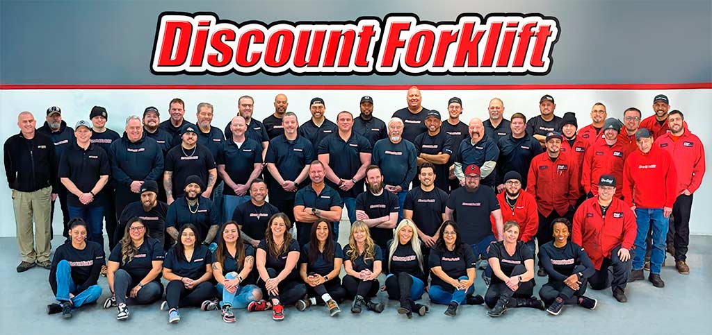 Discount Forklift team group photo