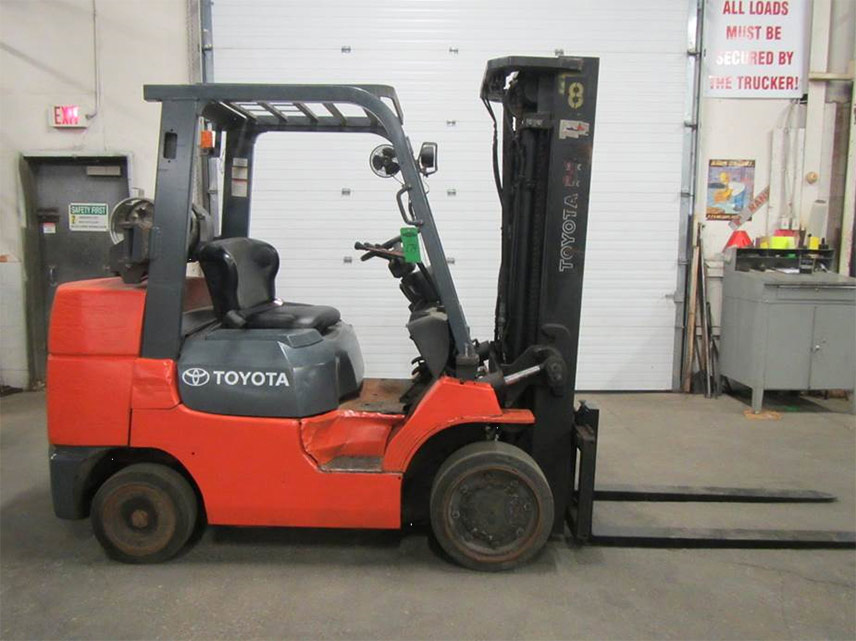 Forklift in rental condition